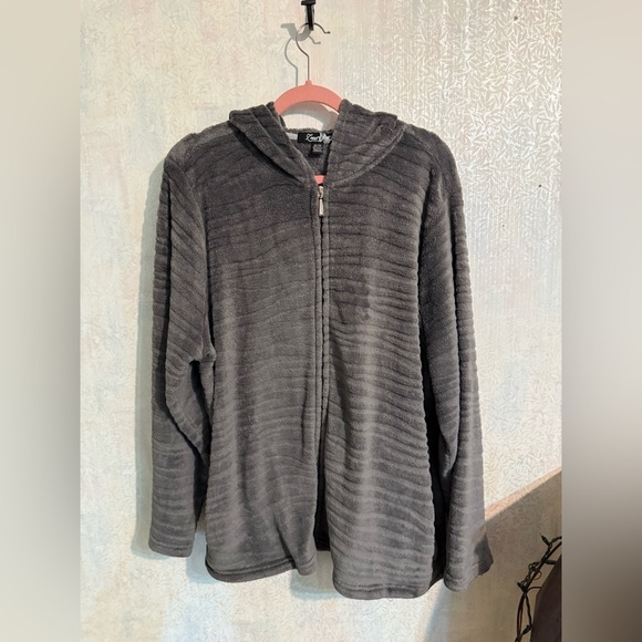 Lona Tops - Lona Dark Gray Hooded Soft Fleece, Full Front Zip, Sz 22 / 24
